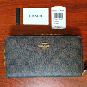 NWT COACH SIGNATURE CANVAS ZIP AROUND WALLET